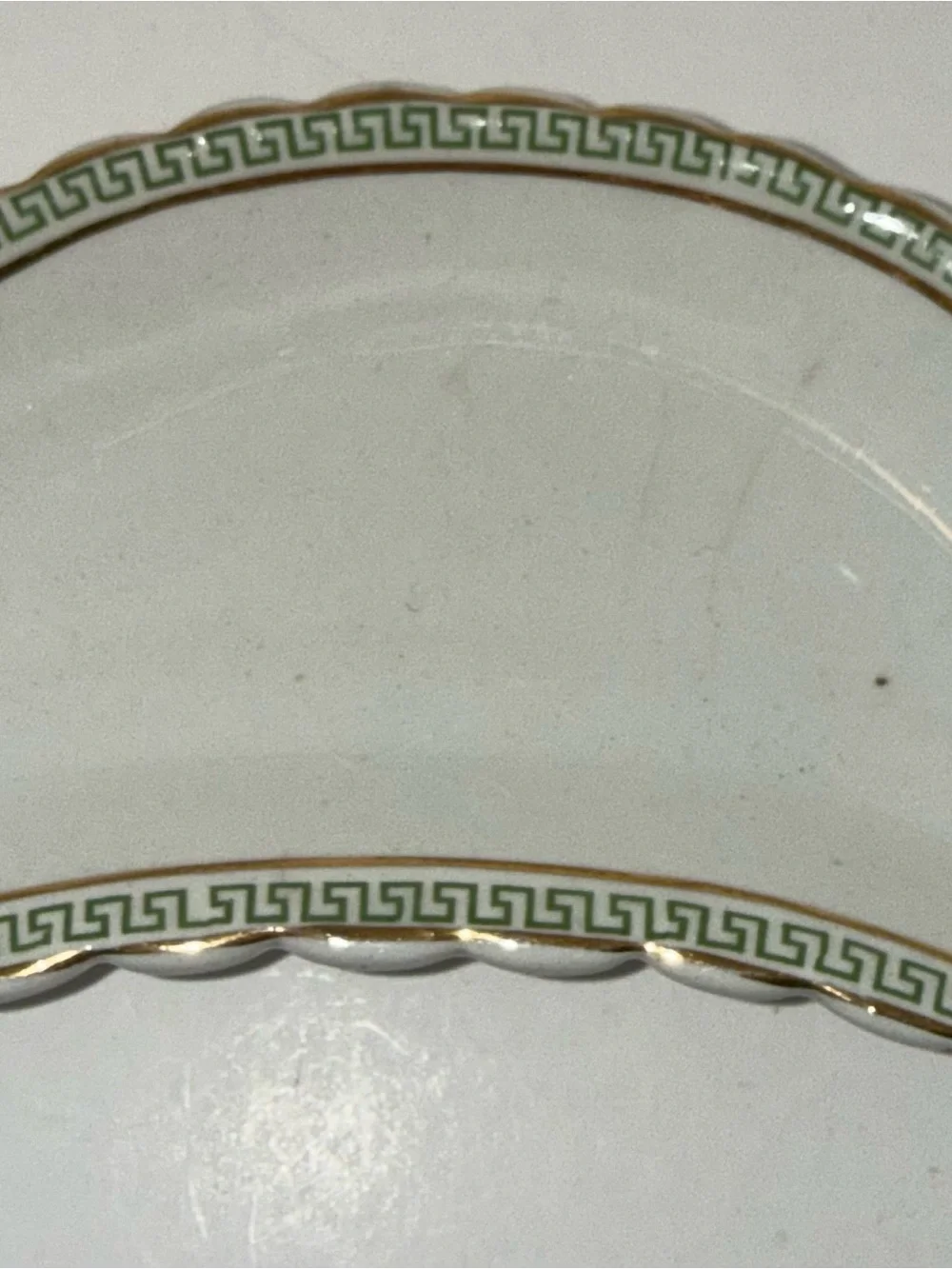 Mercer Pottery Company classic scalloped